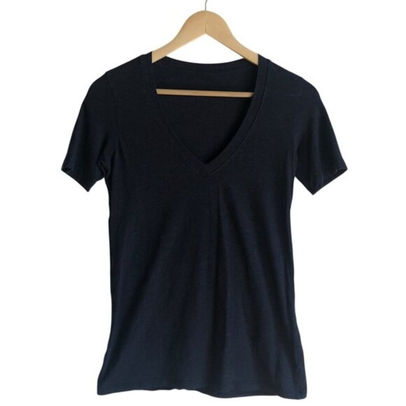 Lululemon Love Tee Size 4 Heathered Black Pima Cotton V-Neck - Picture 2 of 11